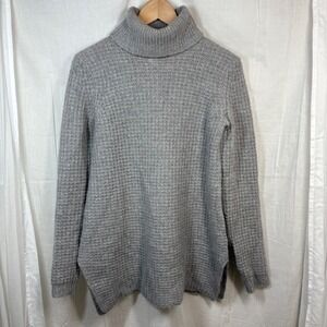 Saks Fifth Avenue 100% Cashmere Waffle Knit Turtleneck Sweater Size S Light Gray